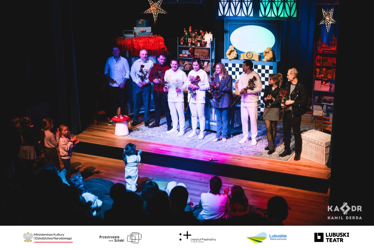 Premiera spektaklu „Smok, który mieszka w szafie”