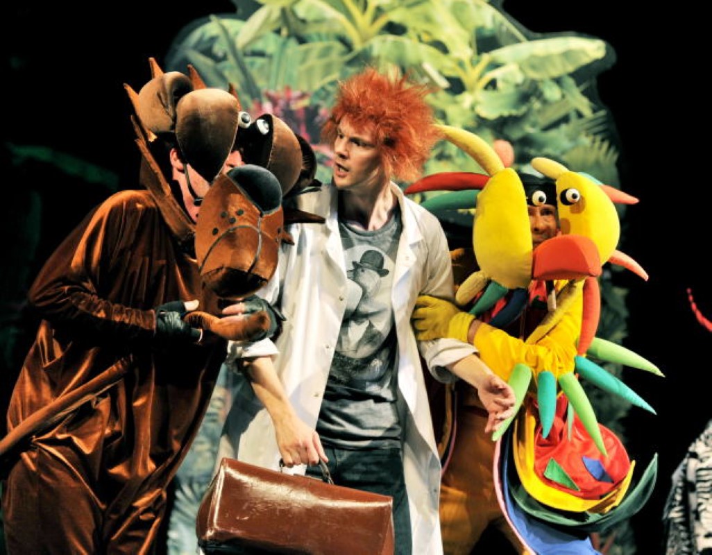 29.10.2011. Zielona Gora Teatr Lubuski Premiera sztuk dla dzieci Zwierzeta dr Dolittle wedlug Hugh Loftinga w rezyserii Jerzego Bielunasa N/z Fot Tomasz Gawalkiewicz/ZAFF